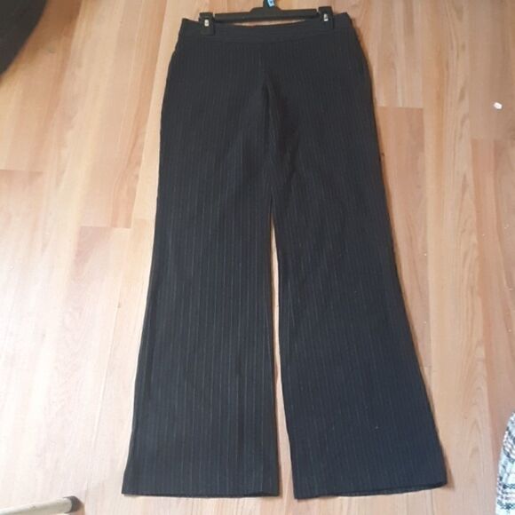 INC BLACK PINSTRIPE BOOTCUT PANTS SIZE 2 - Picture 1 of 4
